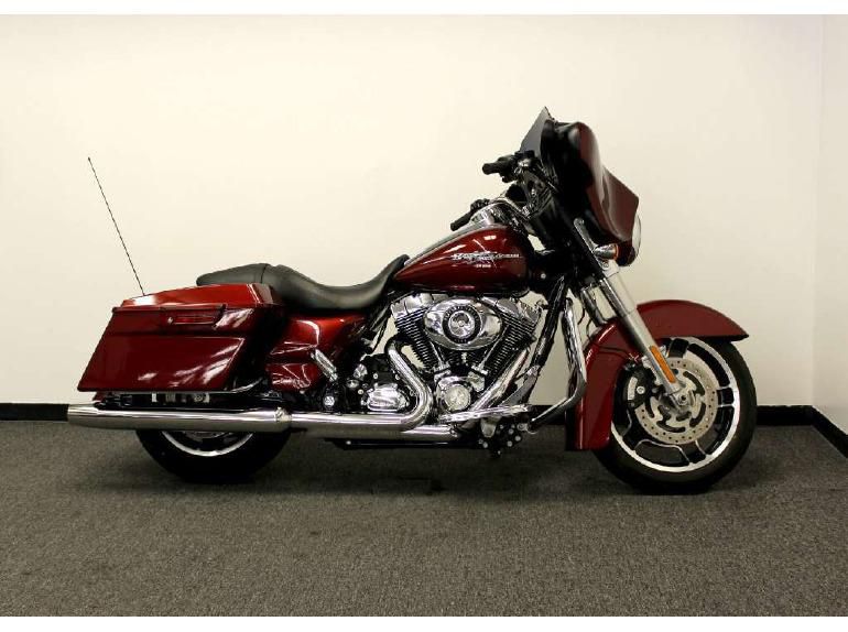 2010 harley-davidson flhx street glide  touring 