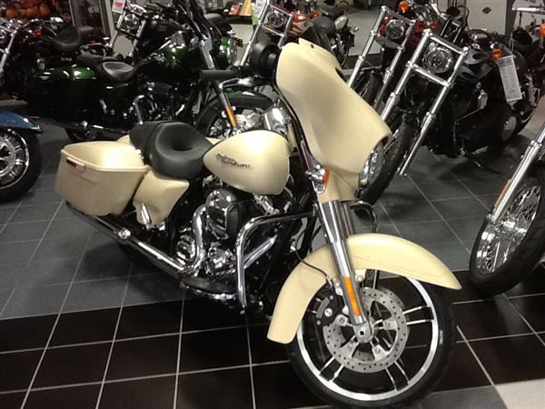 2014 harley-davidson flhxs street glide special