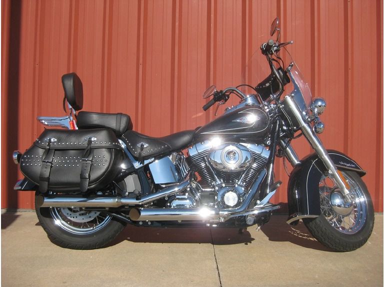 2011 harley-davidson flstc - heritage softail classic 