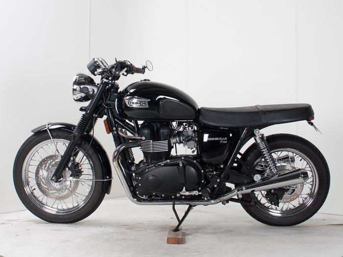 2012 triumph triumph t-100   