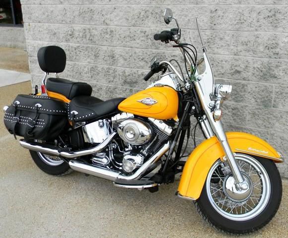 2011 harley-davidson flstc heritage softail classic  cruiser 