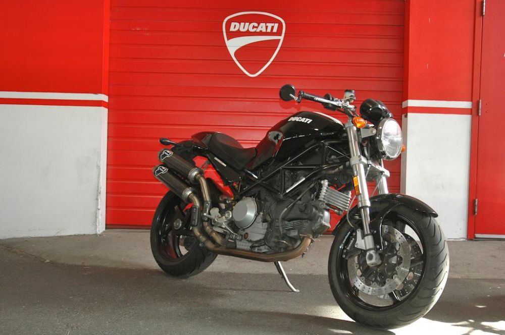 2008 ducati s2r1000  sportbike 