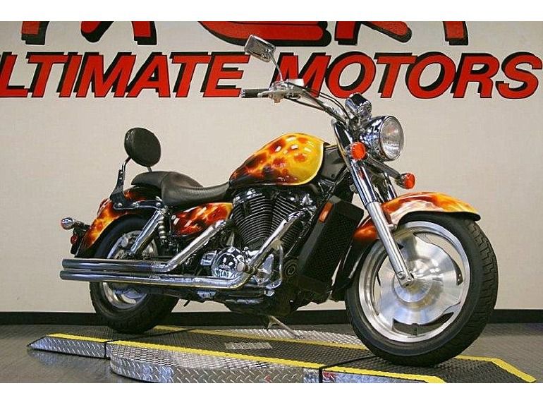 Buy 2006 Honda Shadow Sabre (VT1100C2) on 2040-motos