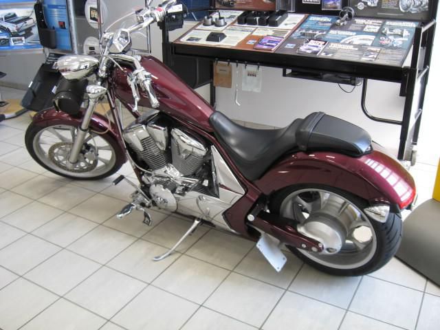 2010 Hoda Fury Dark Red Chrome Fatty Sweet HOT!