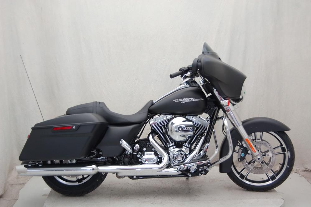 2014 harley-davidson flhx  cruiser 