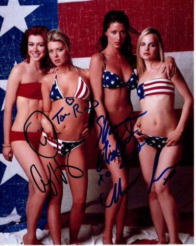 Alyson hannigan tara reid shannon elizabeth mena suvari signed 8x10 cast photo