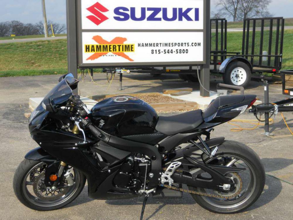 2011 suzuki gsx-r750  sportbike 