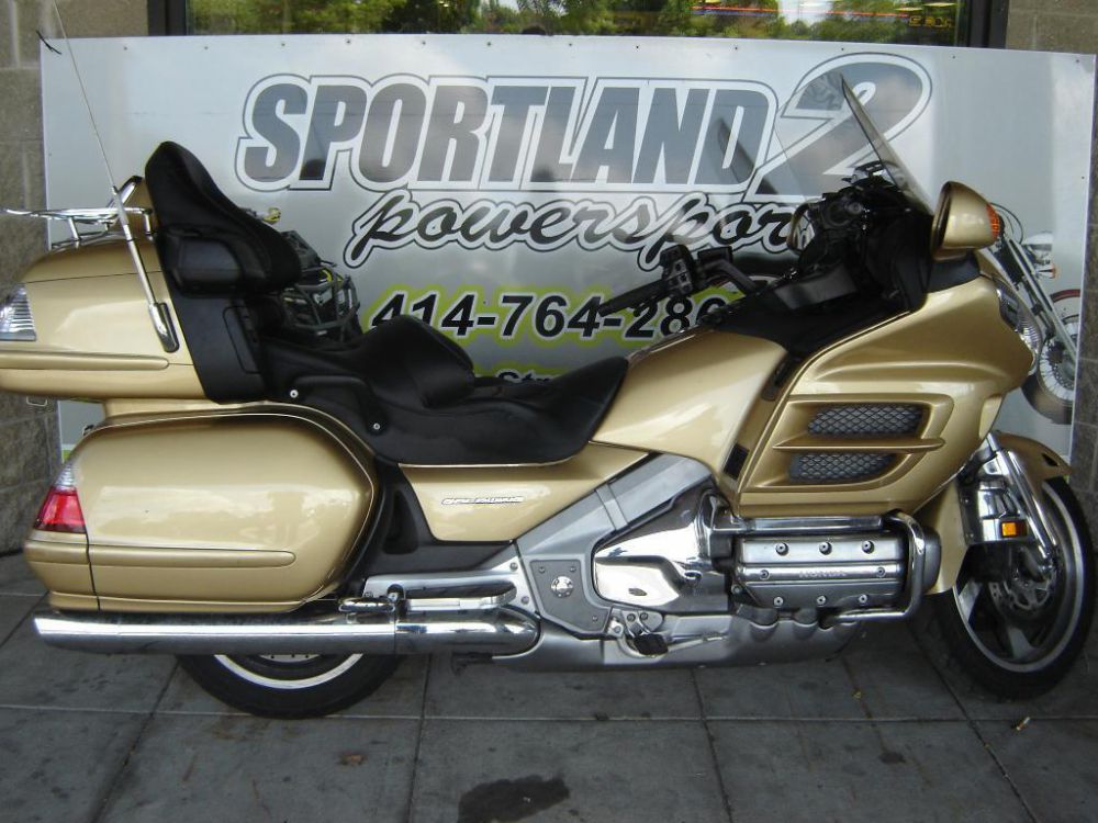 2006 honda gold wing premium audio (gl18p)  touring 