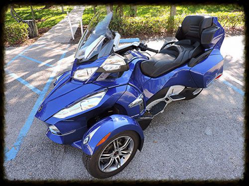 2012 Can-Am SPYDER RT S SE5