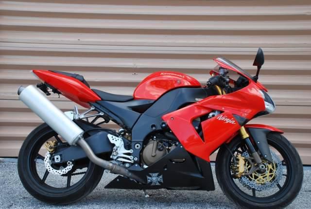 2005 Kawasaki Ninja ZX-10R Sportbike 