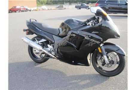 1997 Honda CBR1100XX Sportbike 