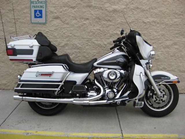 2008 harley-davidson flhtcu ultra classic electra glide  touring 