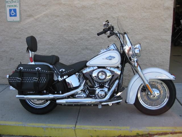 2013 harley-davidson flstc heritage softail classic  cruiser 