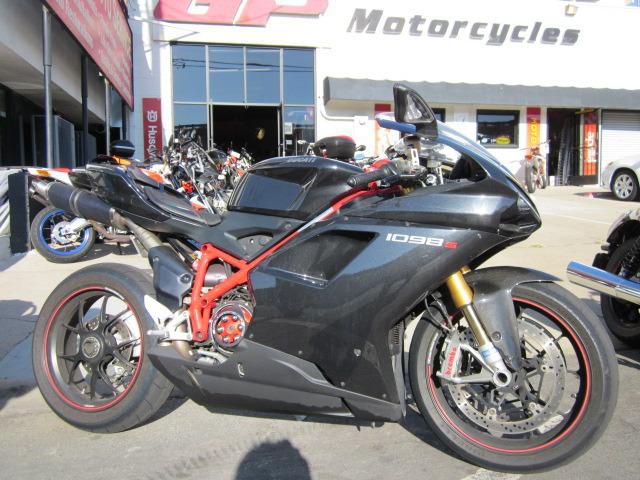 2008 ducati 1098s  sportbike 