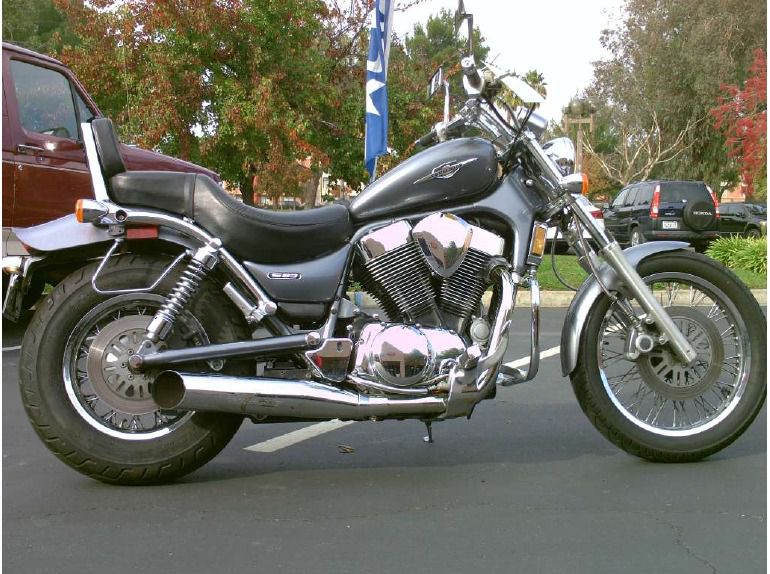 Buy 2005 Suzuki Boulevard S83 on 2040-motos