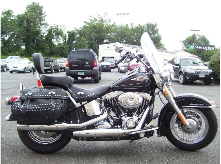 2011 harley-davidson flstc heritage softail classic 