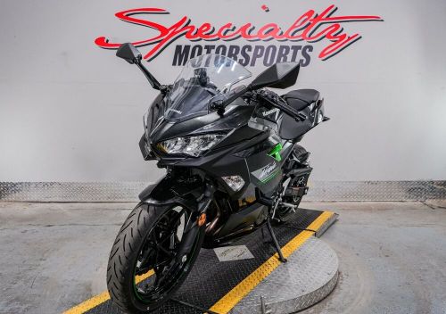 2023 Kawasaki Ninja 400 ABS