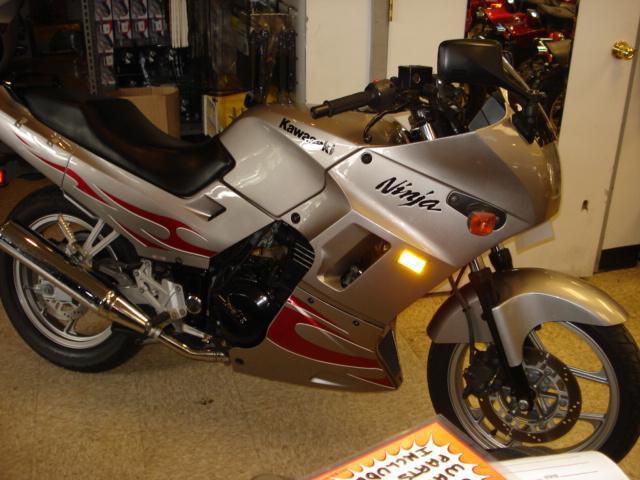 2007 kawasaki ninja 250r  sportbike 