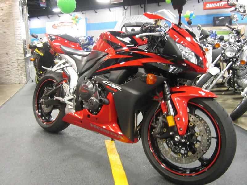 2008 honda cbr 600rr  sportbike 