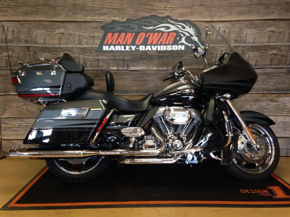 2011 harley-davidson fltruse cvo road glide ultra  touring 