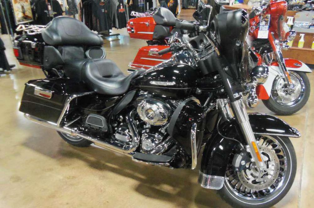 2011 harley-davidson flhtk electra glide ultra limited  touring 