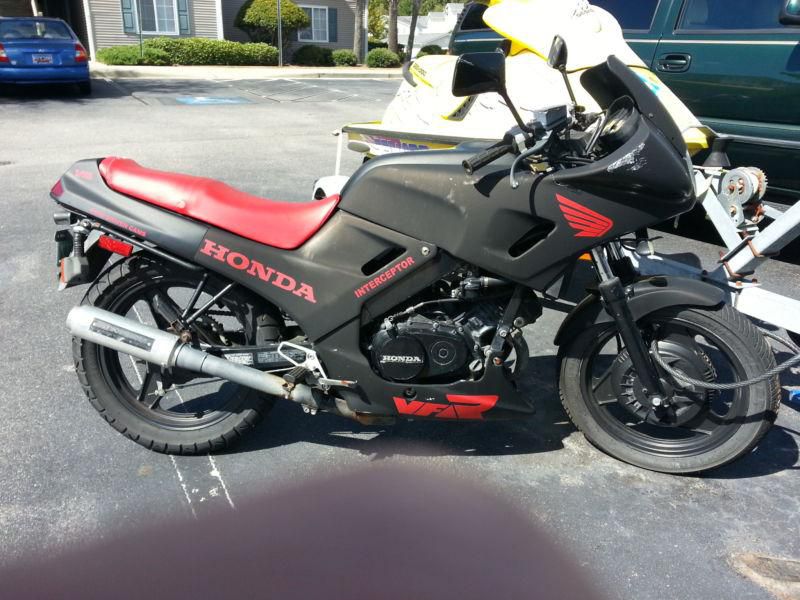 Buy 89 Honda VTR250 Interceptor LOW original miles on 2040-motos