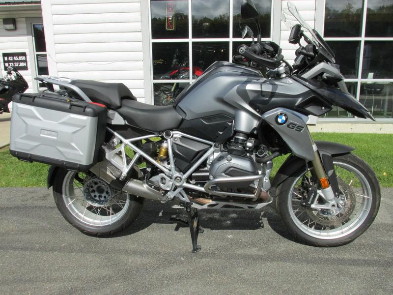 2013 BMW R1200GS @ MAX BMW NY