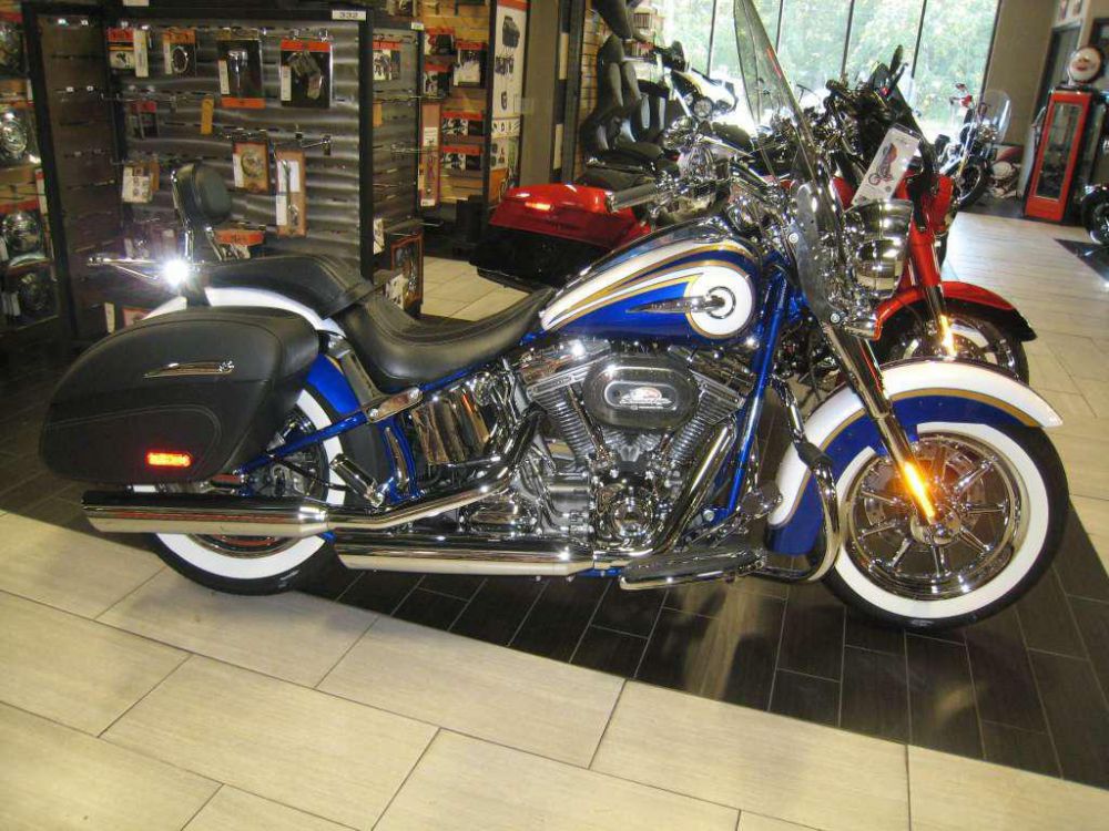 2014 harley-davidson flstnse cvo softail deluxe  touring 