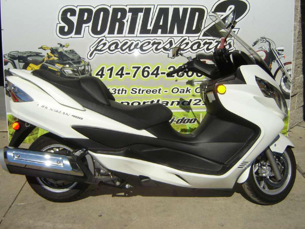 2011 suzuki burgman 400 abs  scooter 