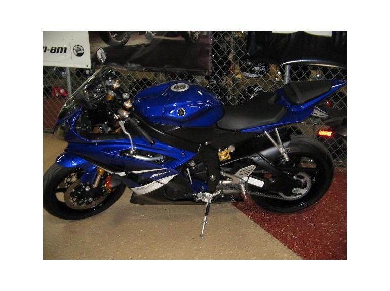 2008 yamaha yzf-r6 