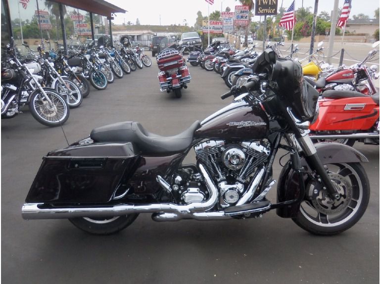 2011 Harley-Davidson Street Glide FLHXI 