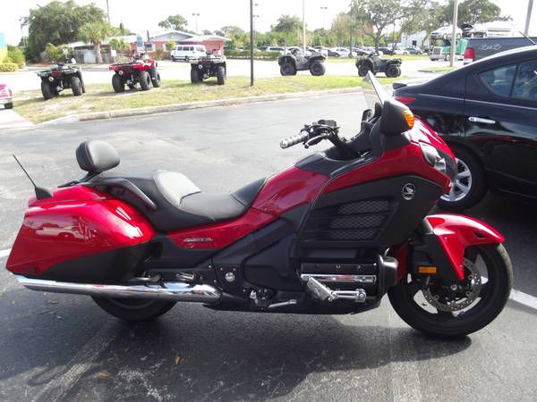 2013 honda f6b (flatt 6 bagger)