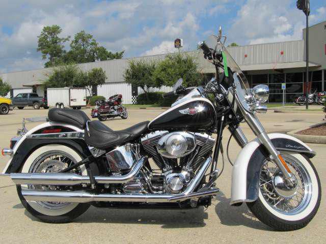 2006 harley-davidson flstn/flstni softail deluxe  cruiser 