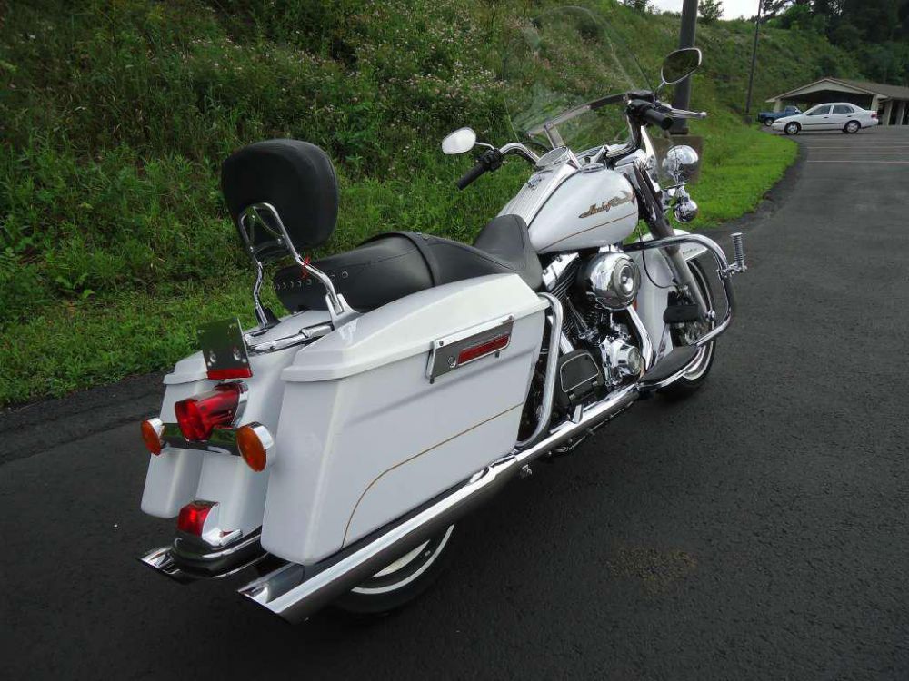 2008 harley-davidson flhr road king  touring 