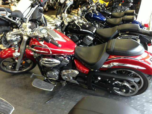 2012 yamaha v star 950  cruiser 