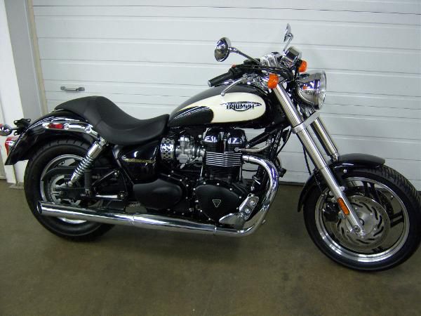 2009 triumph speedmaster