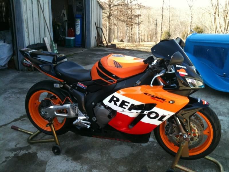 "2005 honda repsol edition cbr1000rr