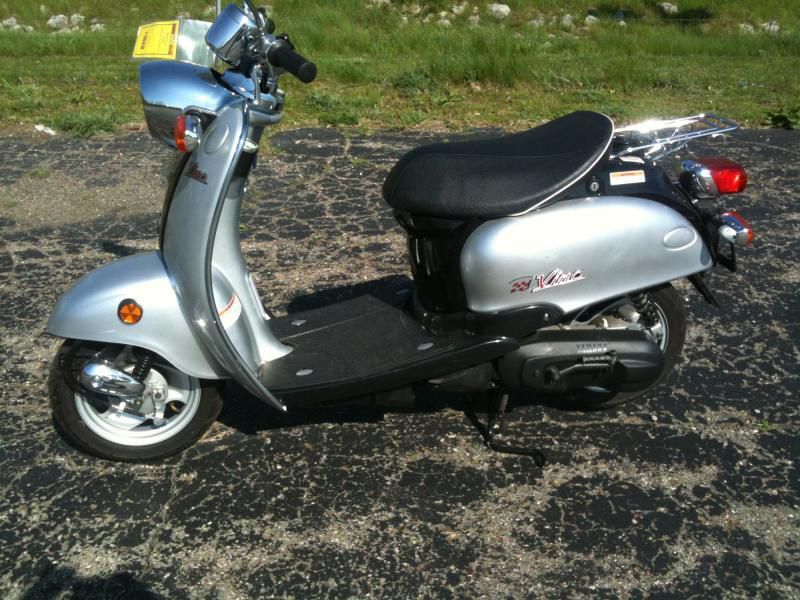 2002 Yamaha Vino Scooter 