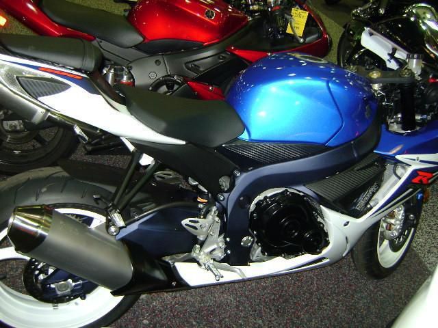 2011 suzuki gsx-r600  sportbike 