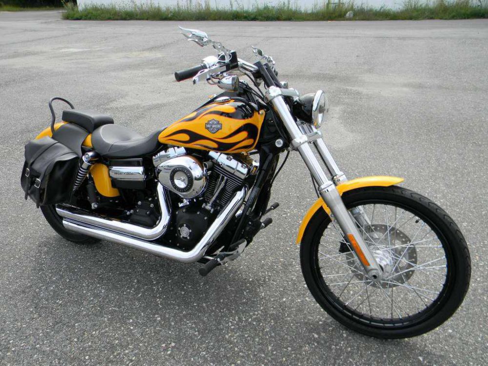 Harley Davidson Dyna wide Glide 2013