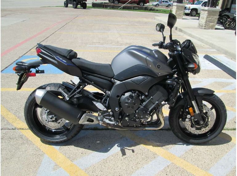 2013 yamaha fz8 