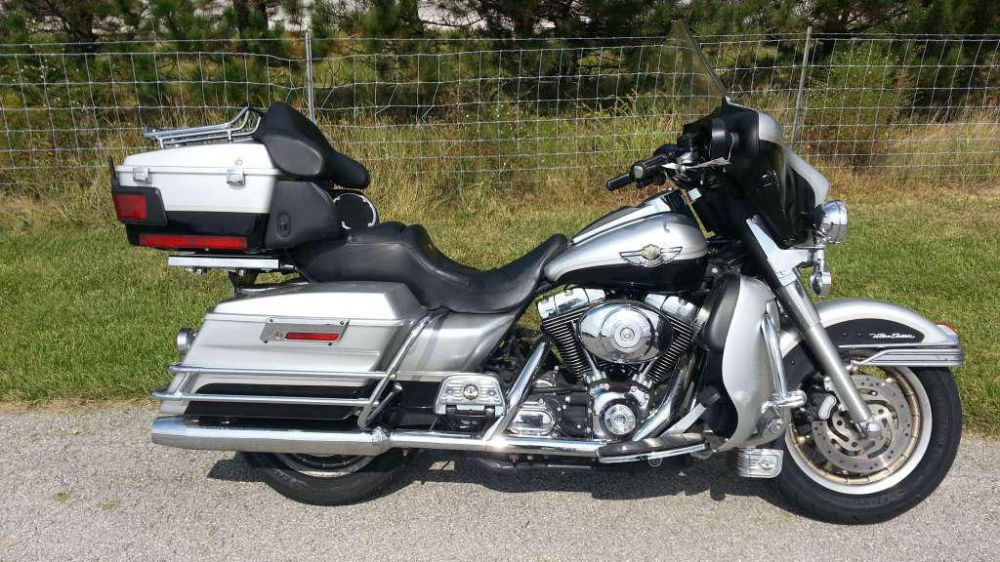 2003 harley-davidson flhtcui ultra classic electra glide  touring 