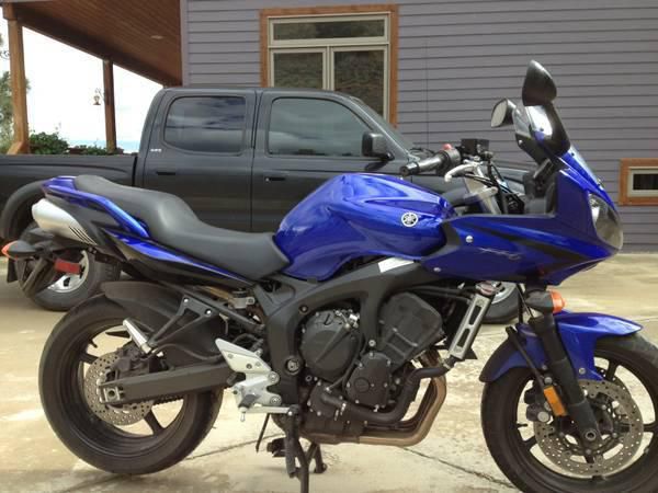 Yamaha fz6 2007 - only 3900 miles