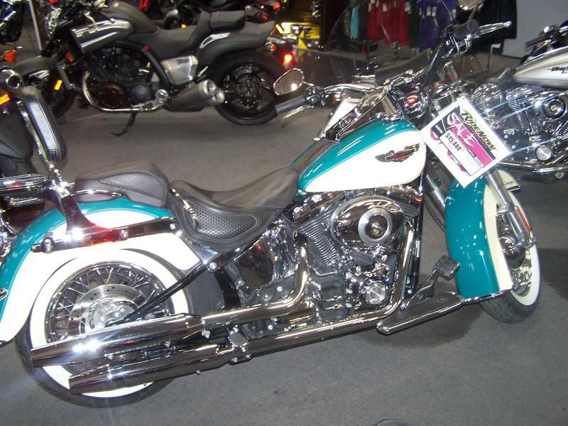 2009 harley-davidson flstn - softail deluxe  cruiser 