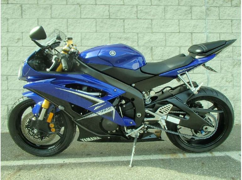 2009 yamaha yzf-r6 