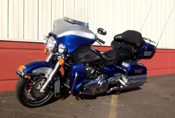 2010 Harley Davidson Ultra Classic FLHTCU Bagger