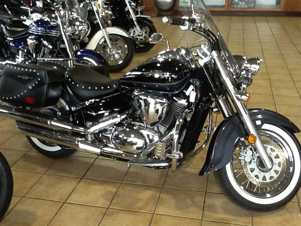 2011 suzuki boulevard c50t