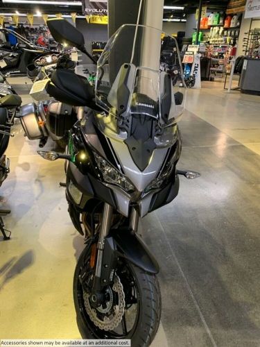 2023 Kawasaki Versys 1000 SE LT+