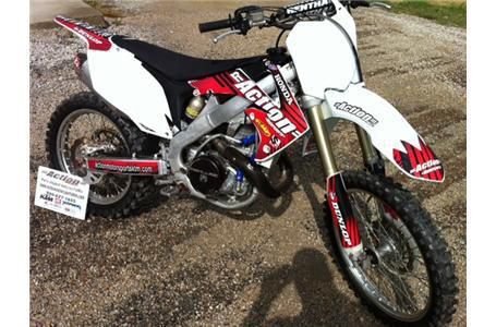 2011 honda crf 450 r  competition 