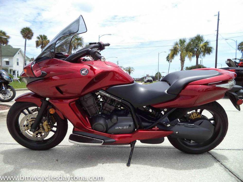 Buy 2009 Honda DN-01 (NSA700A) Cruiser on 2040-motos